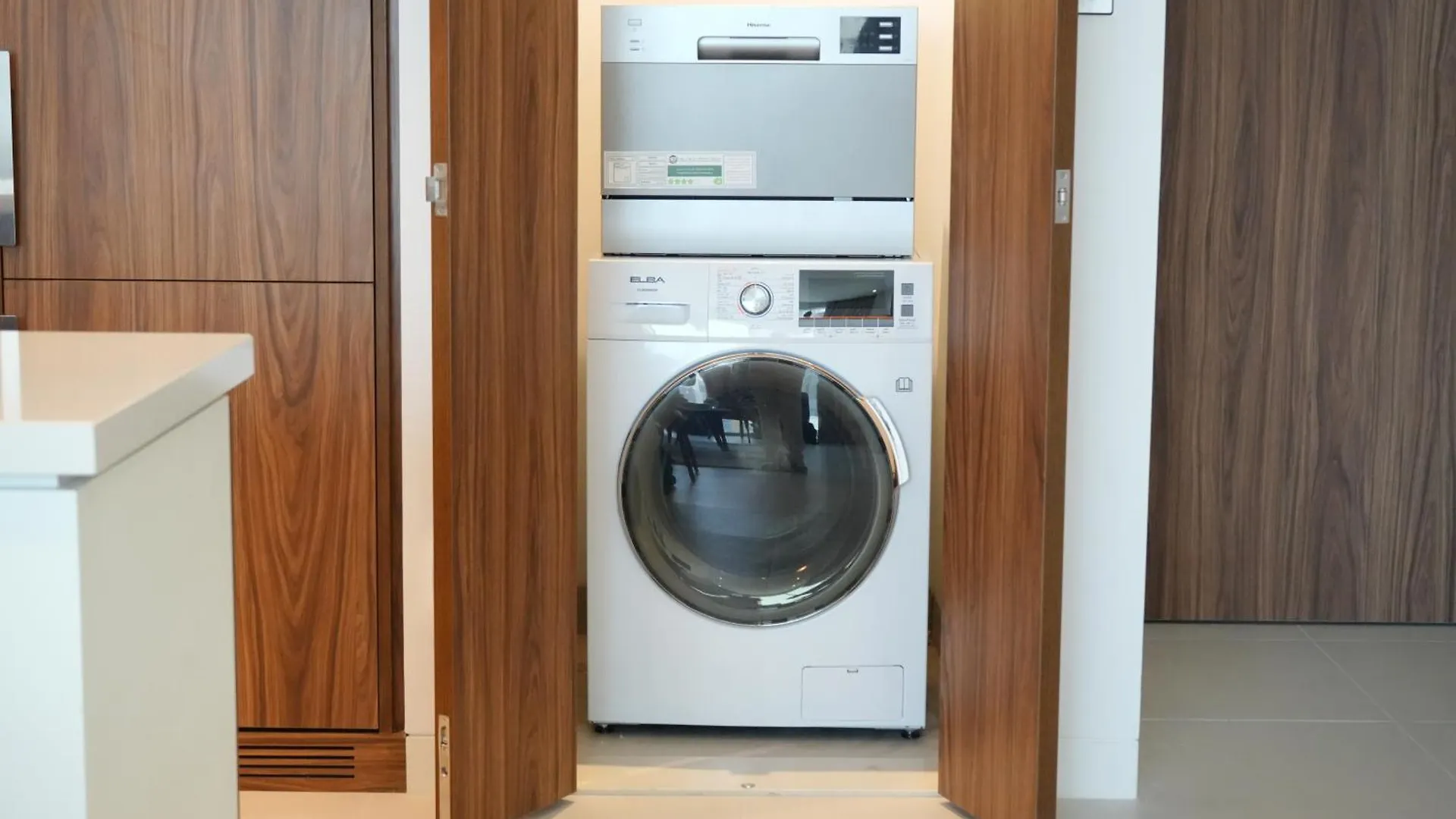 Staybridge Suites Dubai Business Bay By Ihg