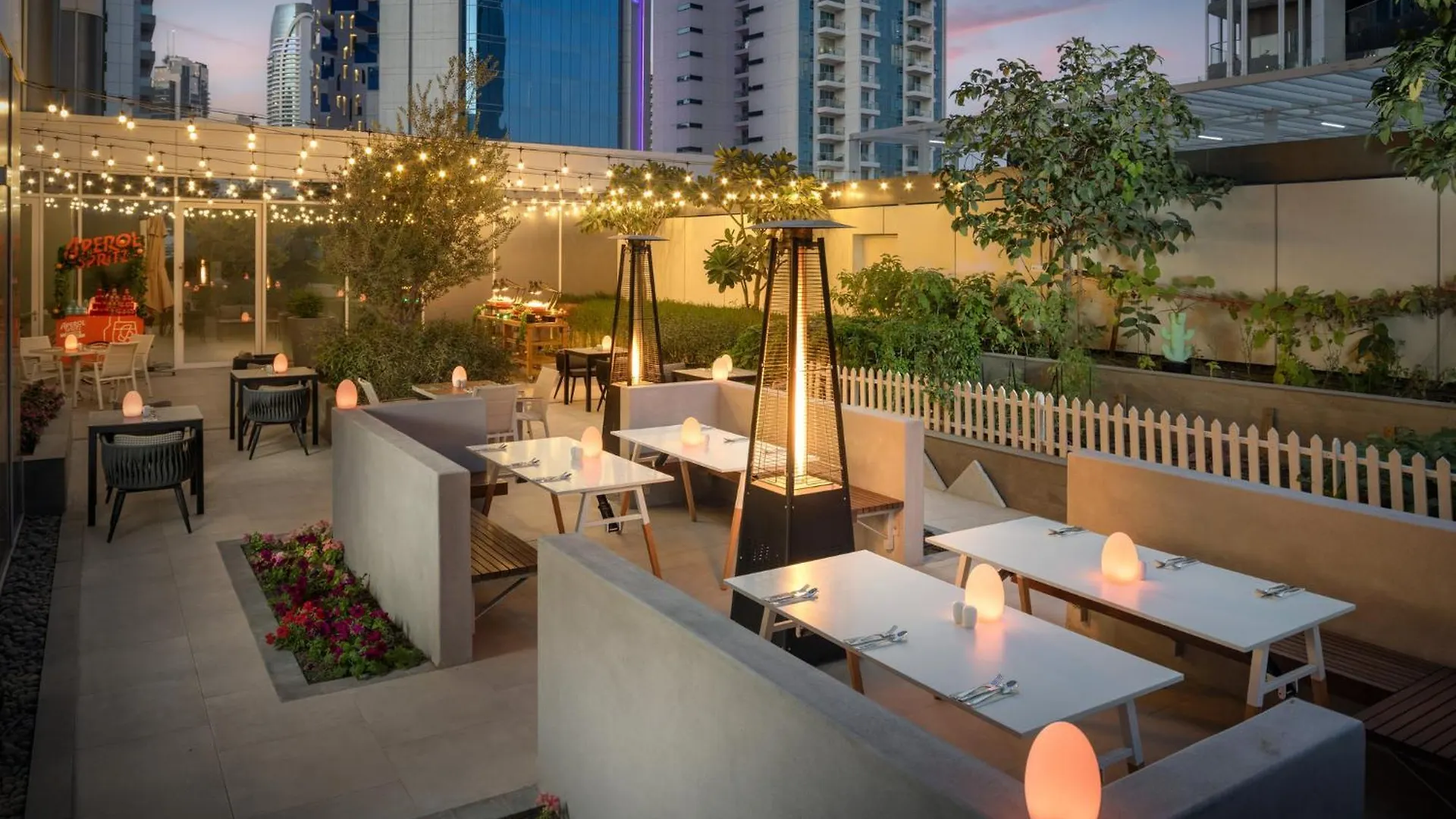 Hotel Staybridge Suites Dubai Business Bay By Ihg
